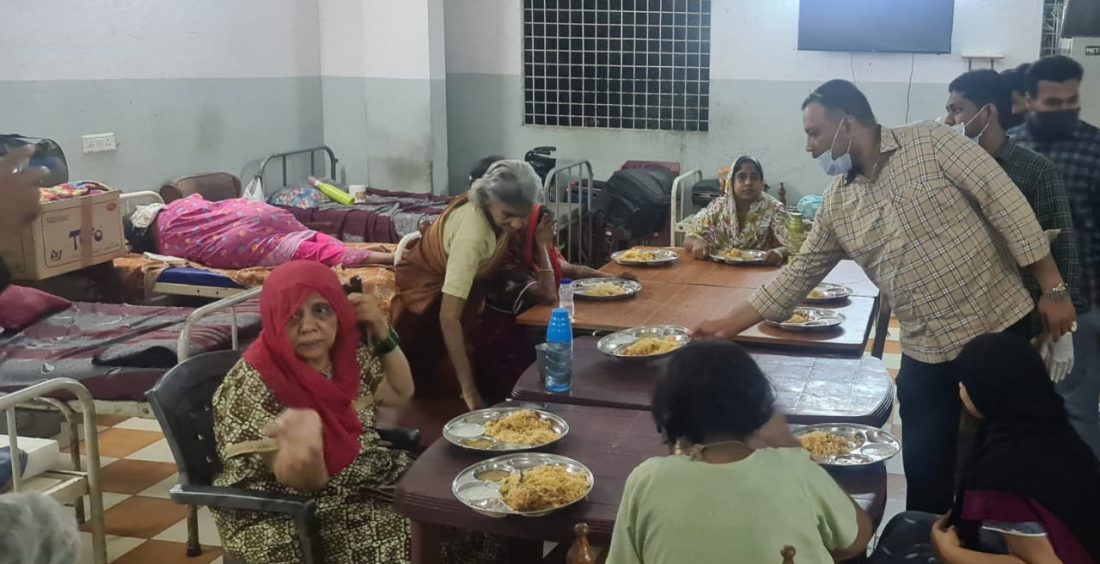 Dinner Arrangement in Fatima Old Age Home, Falaknuma, Hyd on 19th May 2021